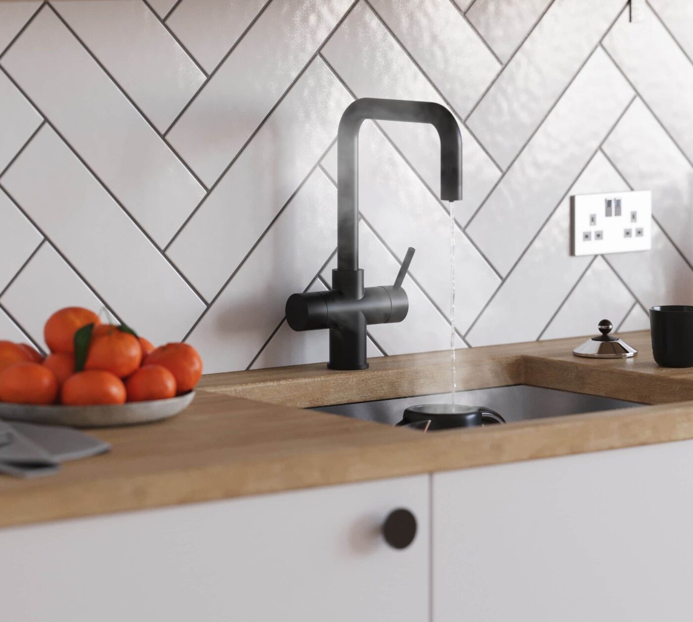 Revisita D Shape Square Matt Black