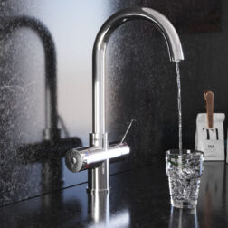 Quanta 4-in-1 Swan Neck Instant Hot Water Tap Chrome